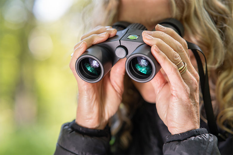 Avocet compact 8x25 binoculars