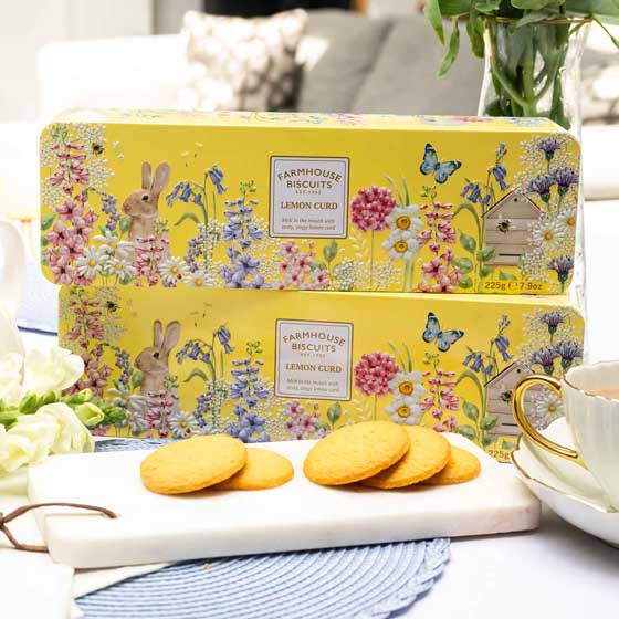 English garden lemon curd biscuit tin product photo ai4 L