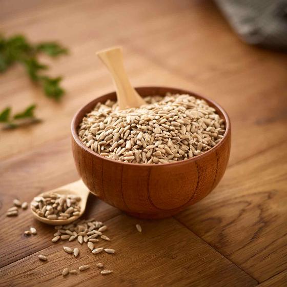 Premium sunflower hearts bird seed sack (12.75kg) product photo ai6 L