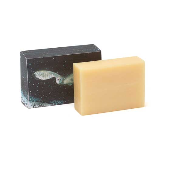 Mint, pine, cedarwood & patchouli soap by Heaven Scent product photo back L