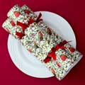 Robins luxury Christmas crackers by Nancy & Betty product photo side T